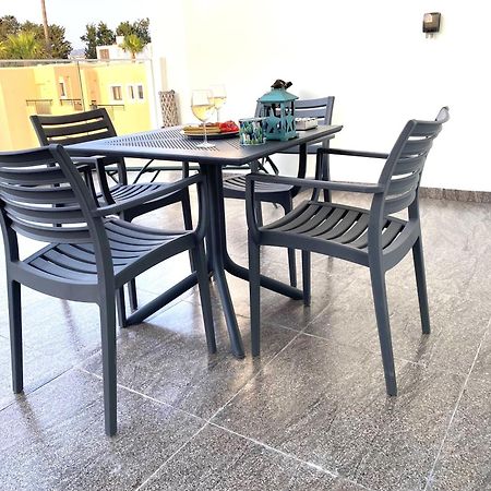 Ev Zin - Modern, Cozy, 1 Bed, Pool, 2 Balconies, A105 Apartamento Pafos Exterior foto
