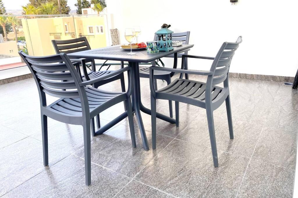Ev Zin - Modern, Cozy, 1 Bed, Pool, 2 Balconies, A105 Apartamento Pafos Exterior foto